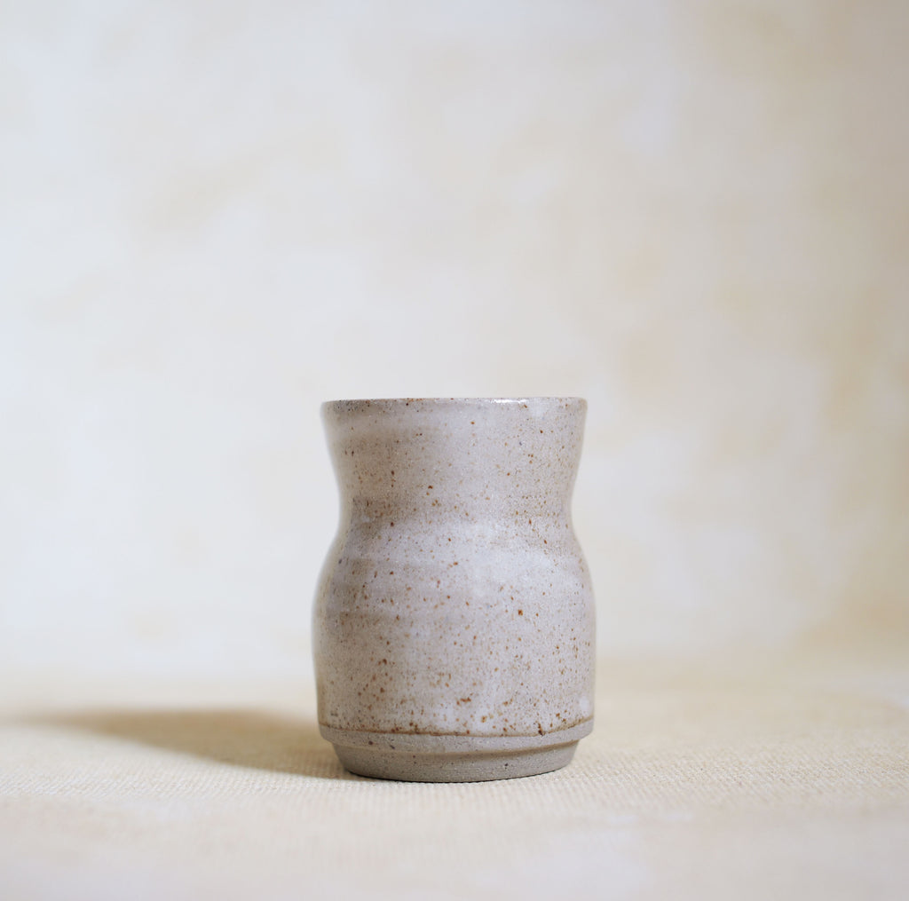 Pagi - Pour Bottle